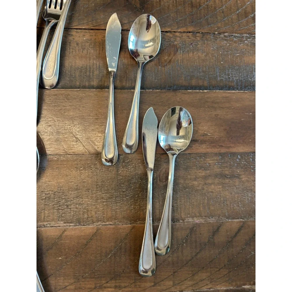 Oneida Flatware Set 51pc Silver Satin Sand Dune Stainless Steel Contemporary